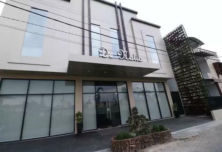 ホテル レッドドアーズ プラス ニア ウニベルシタス スマトラ ウタラ メダン エクステリア 写真